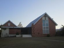 Gayndah Uniting Church 18-09-2013 - John Huth  Wilston  Brisbane